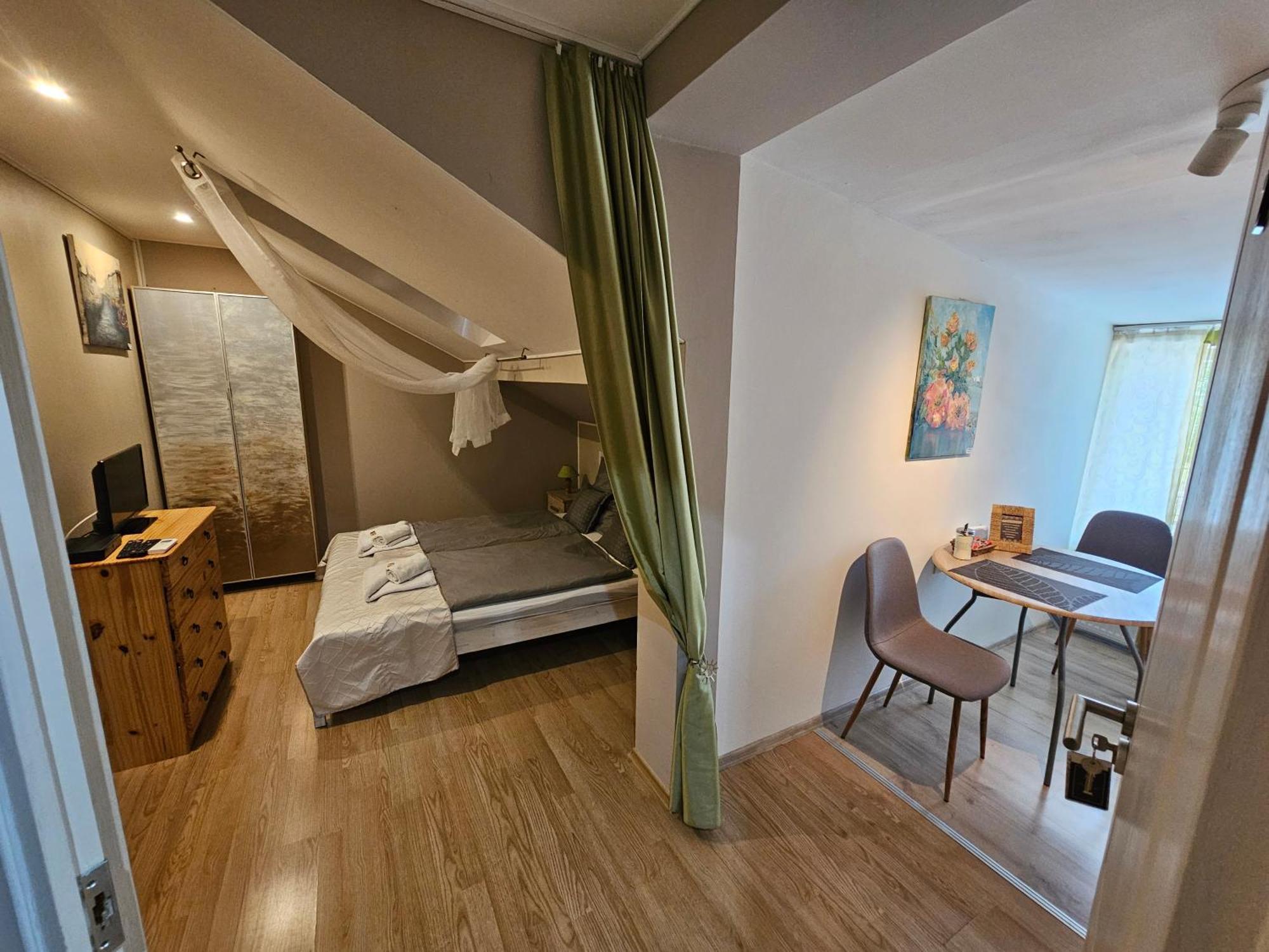 Hédi Vendégház Eger Extérieur photo